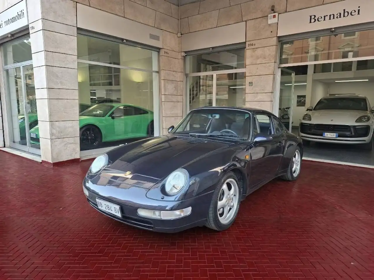 Porsche 911 1995 - Photo 1