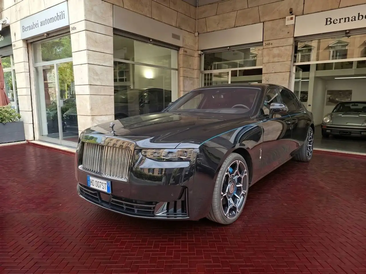 Rolls-Royce Ghost 2026 - Foto 1